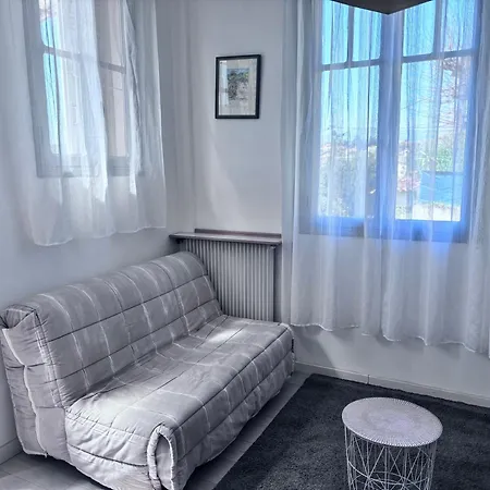 Dominique Apartman